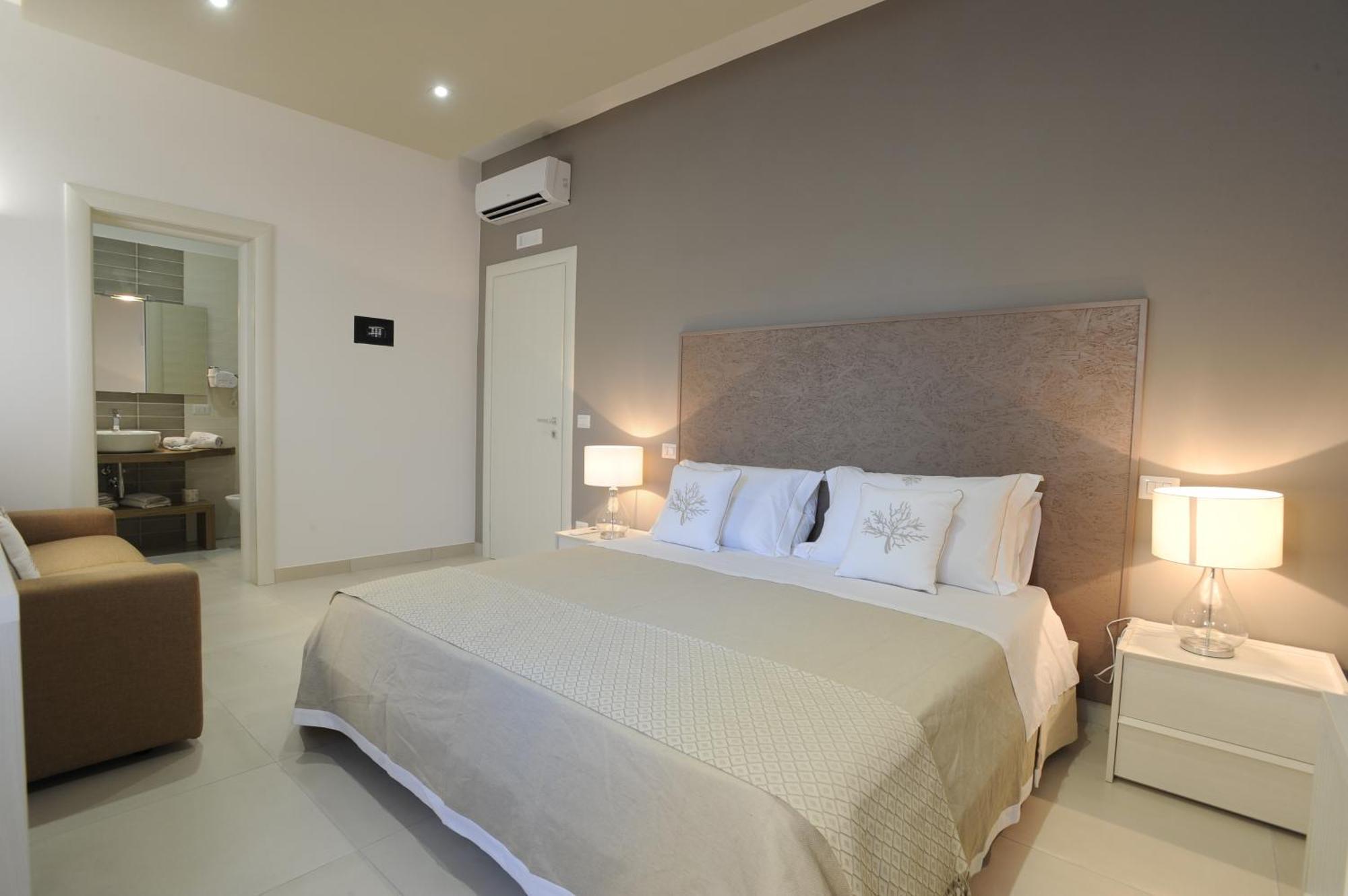 Filo Di Vento Hotel Porto Cesareo Exterior photo