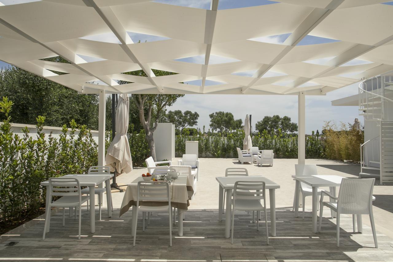 Filo Di Vento Hotel Porto Cesareo Exterior photo